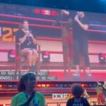 Maria Bopp Instagram – cansada e feliz depois do primeiro dia de @ccxpoficial, co-apresentando o Palco Thunder com o @forlani. ⚡️ nunca apresentei um palco ao vivo pruma plateia tão gigante e passional como essa. ainda mais falando em inglês e entrevistando ídolos meus! nesse momento os meus divertidamente estão nadando numa piscina de adrenalina. obrigada ao público que tava lá ao vivo hoje. estarei lá até domingo e tem muuuuito mais coisa por vir. só espero não virar meme pelos motivos errados, de resto tudo pode acontecer. bora nois ⚡️