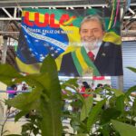 Maria Bopp Instagram – 4ª edição da Feira Nacional da Reforma Agrária. Muita comida boa, produtos orgânicos, fitoterápicos, música, céu azul, gente linda e de esquerda. Dia maravilhoso ♥️