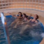 Maria Fernanda Callejón Instagram - Este finde la pasamos bomba! Con @giodiotto @acherubito y Simona!! Te queremos invitar a vivir esta experiencia mágica en …@doubletreebyhiltonbuenosaires @lourpop & @livinggardenmobiliario