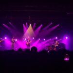 Maria Gadú Instagram - agradecendo as pessoas lindas que foram nos shows de Bauru e Sp! Hoje tem mais em Sp e amanhã em Bertioga! Bora brasil! Hoje dia dos povos indígenas, consciência e música. . Fotos @paulinhobarroso e @ligiachaim 💕
