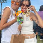 Maria Gadú Instagram – olha a maravilha! com esses irmãos que são patrimônio cultural dessa cidade maravilhosa!!!!! obrigada, amores!! Alice ainda ganhou presentinhos 🥲♥️
.
já já é nóis no guararapes!!!!♥️