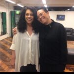 Maria Gadú Instagram - viva a música popular brasileira!! Como disse o mestre @caetanoveloso MPB é TUDO!!! quanta alegria em fazer parte ♥️♥️♥️♥️ . algumas fotos estão em baixa mas meu amoooor está em caixa ALTA!❤️‍🔥🎙️🎤