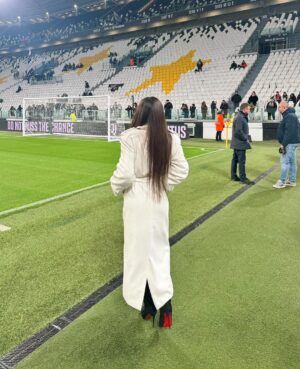 Maria Luisa Jacobelli Instagram - What an atmosphere at Allianz Stadium!🔥
@juventus see you in the semifinal!⚽️ 
#JuventusFrosinone #quarterfinals 
@sportmediaset