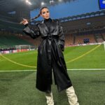 Maria Luisa Jacobelli Instagram - C’era Kanye a San Siro che mi ha confuso con Kim 💅🏾 Round of 16 @championsleague : Inter @inter - Atletico Madrid @atleticodemadrid ⚽️ San siro was insane ❤️‍🔥💫🔥🏟️ @sportmediaset San Siro Stadio