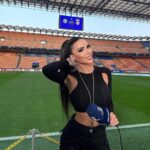 Maria Luisa Jacobelli Instagram - The chaaaampions⚽️ San siro was insane (as usual)🔥🚀 Inter - Benfica @sportmediaset @championsleague San Siro Stadio