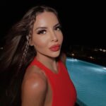 Maria Luisa Jacobelli Instagram - Red lips and fun trips 💋 Taormina