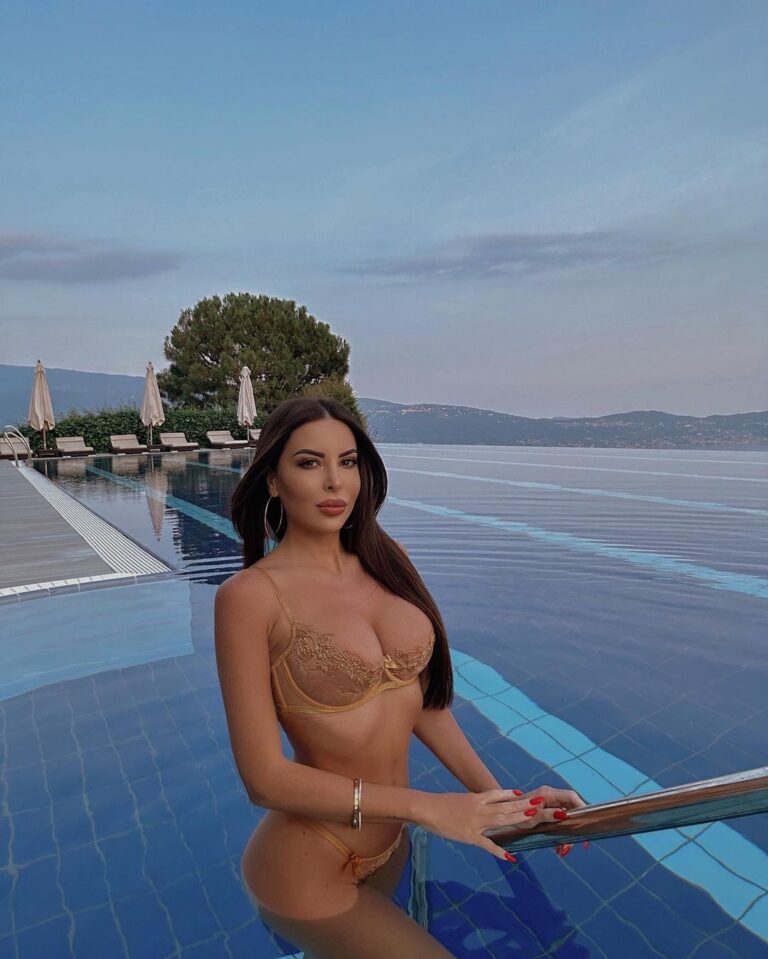 Maria Luisa Jacobelli Instagram - View 🩵 Lefay Resort & SPA Lago di Garda