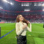 Maria Luisa Jacobelli Instagram - 𝗡𝗘𝗫𝗧 𝗥𝗢𝗨𝗡𝗗: FC Bayern! 🔴🇩🇪 Swipe to see Allianz Arena on 🔥 #bayernmonacolazio @sportmediaset @championsleague @fcbayern @official_sslazio