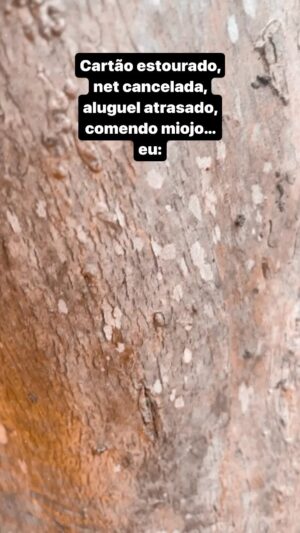 Maria Pinna Instagram - Você já se sentiu num estado de euforia em que você sente que pode tudo? 
Seria muito engraçado se não fosse uma mania. 
Lembre-se euforia nem sempre é sinônimo de alegria.