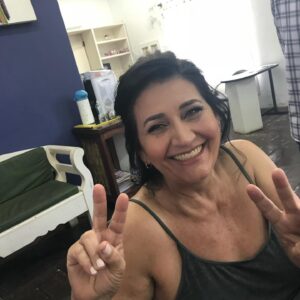 Maria Pinna Instagram - Dia 29 de março é seu dia, mas todo dia 29 de março eu ganho o melhor presente que Deus pode me dar: Você! Te amo minha companheira da vida! Que você siga nesse mundo por anos e anos, iluminando a todos que tem o privilégio de estar ao seu lado.
VIVA VOCÊ @ro_pinna 🎈💎💙