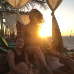 Maria Pinna Instagram - Foto especial demais pra ficar guardada. 🌞🌌🦋
