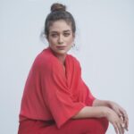 Maria Pinna Instagram - O negócio é parecer fria e queimar por dentro! 🔥
