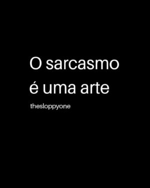 Maria Pinna Instagram - Afffff tô muito gata e quem disser que não tá com inveja! Kkkkk
 Voltei mais debochada do que nunca mais sarcástica do que antes… 
Miauuuuu 
🐈 🐈‍⬛ 😸