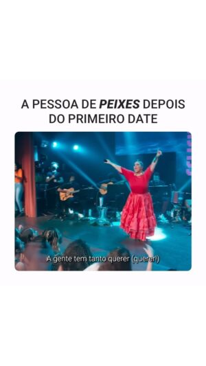 Maria Rita Instagram - Quem conhece uma pessoa de peixes que é de mergulhar profundamente nos olhares, um oceano de sentimentos? Marca aqui nos comentários! #EMR

#PraTodosVerem Arte digital com o texto A pessoa de Peixes depois do primeiro date e um vídeo de Maria Rita cantando em cima do palco vestida de vermelho.