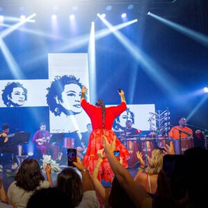Maria Rita Instagram - Um ano do lançamento do “Samba da Maria”! 😍

Qual é sua canção favorita? #EMR

📸 @biancatatamiya 

#PraTodosVerem O post contém texto alternativo