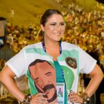 Maria Rita Instagram – “Fim de semana eu viro batuqueira
Pego o meu pandeiro
Vou pra Madureira
Pro meu glorioso Império Serrano
Que vai ganhar e subir esse ano”

Parabéns, @imperioserrano! #EMR

📸: Desfile do Império Serrano em 2018

#PraTodosVerem O post contém texto alternativo

Foto 1: Marcos Serra Lima/G1
Vídeo: TV Globo 2009
Foto 2: André Freitas/AgNews
