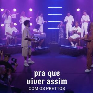 Maria Rita Instagram - Carnaval está chegando, nação bacanuda!

Vamos esquentar relembrando os sambas que a patroa gravou em parceria?

#EMR

📸 @betojpeg @wtliveoficial @_mediak 

#PraTodosVerem Carrossel com uma capa com foto de Maria Rita no palco vestida de branco e o texto Você acompanhou os últimos feats da Maria? Passa pro lado para se atualizar. A partir da segunda tela temos vídeos de Maria Rita cantando em diferente momentos junto com outros artistas e os textos
Coral de Anjos com Dedé Paraízo
Você Me Venceu com Marquinhos Sensação
Pra Que Viver Assim com Os Prettos
Fascinação com Thiaguinho
Por vezes com Thiaguinho
Canção Da Erê Dela com Teresa Cristina