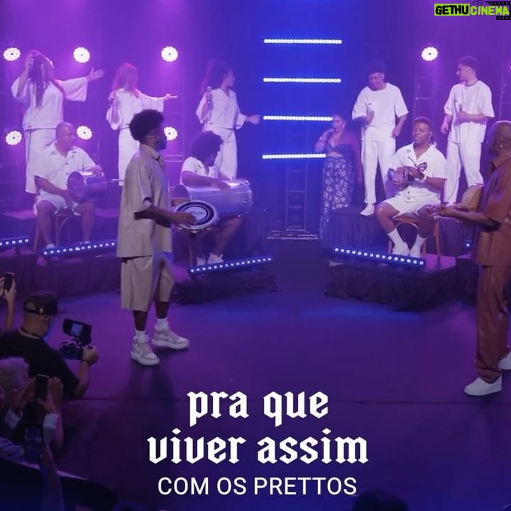 Maria Rita - 10.7K Likes - Carnaval está chegando, nação bacanuda!
Vamos esquentar relembrando os sambas que a patroa gravou em parceria?
#EMR
📸 @betojpeg @wtliveoficial @_mediak
#PraTodosVerem Carrossel com uma capa com foto de Maria Rita no palco vestida de branco e o texto Você acompanhou os últimos feats da Maria? Passa pro lado para se atualizar. A partir da segunda tela temos vídeos de Maria Rita cantando em diferente momentos junto com outros artistas e os textos
Coral de Anjos com Dedé Paraízo
Você Me Venceu com Marquinhos Sensação
Pra Que Viver Assim com Os Prettos
Fascinação com Thiaguinho
Por vezes com Thiaguinho
Canção Da Erê Dela com Teresa Cristina