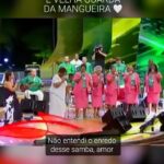 Maria Rita Instagram - gratidão e admiração por dona ivone lara, uma das maiores compositoras e grande voz do samba, uma referência fundamental. seu legado e contribuição para a música brasileira são incomparáveis e agora estão eternizados no dia nacional da mulher sambista criado em sua homenagem e comemorado pela primeira vez hoje... dona ivone lara é eterna! “Enredo do Meu Samba” Dona Ivone Lara Jorge Aragão Programa Altas Horas (TV Globo) – 2006 #PraTodosVerem Maria Rita e Dona Ivone Lara cantando juntas no estúdio do Alta Horas ao lado da Velha Guarda da Mangueira.