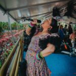 Maria Rita Instagram - Bloco da Maria foi pura energia, sorrisos e muito samba até o último segundo. Obrigada a todos que fizeram dessa uma festa inesquecível! ❤️ Quem aí já conseguiu curar a ressaca? 🤭 #EMR 📸 @blackops.mov #PraTodosVerem as fotos possuem texto alternativo.