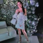 Mariana Botas Instagram - About last night ✨🍾🥂🤍… @dinerenblancmexico 👗 @rocaboutiquemx 💄 @pamloyolamua ❤️‍🔥 💁🏻‍♀️ @quiqueortigoza @sugarblushbs