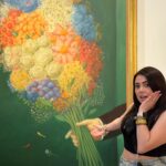 Mariana Botas Instagram - Así la vida…🌻🖼️🍷🐴