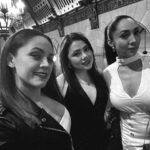 Mariana Botas Instagram - Otra noche en L.A. 🥳🎉🍾🥂 . . . #losangeles #bdaygirl #friends #party #ootd #cheers #grateful #happy #thebestisyettocome #15minutos #nuncanosvamosair