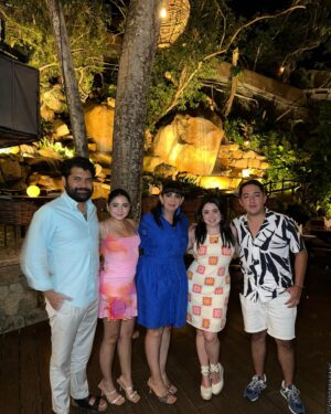 Mariana Botas Instagram - Más noches así 🙌🏻🍷💖🐶🏝️🍝