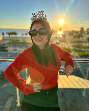 Mariana Botas Instagram - 34!!!…The best is yet to come✨💖🙏🏻🙌🏻
…De los mejores cumpleaños que he pasado 🙌🏻 Gracias amigos por un cumpleaños tan especial, por tanto cariño, felicitaciones bonitas y hermosos deseos!!! Estoy muy agradecida con Dios y la vida por tanto✨🙏🏻 
.
.
. #bdaygirl #happybirthday #happybirthdaytome #grateful #friends #love #losangeles #thebestisyettocome