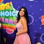 Mariana Ávila Instagram - Una princesita en la alfombra de los KCA México 2023 💕 Stylist: @kikehernandezv Vestido: @geovannyllergo Ciudad de Mexico