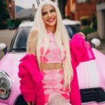Mariana Ávila Instagram - Si es de discutir quién quiere ser Barbie en vida real, yo tengo un gran lugar. Esta foto me la había tomado hace tiempooo @leovalderrama_ y se nos había olvidado subirla! Jaja