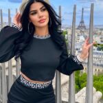 Mariana Ávila Instagram - I 🖤París Paris, France