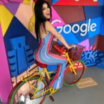 Mariana Ávila Instagram - Próximamente estaremos en esa pared de YouTube, lo decreto!!! 😍 Mexico City, Mexico