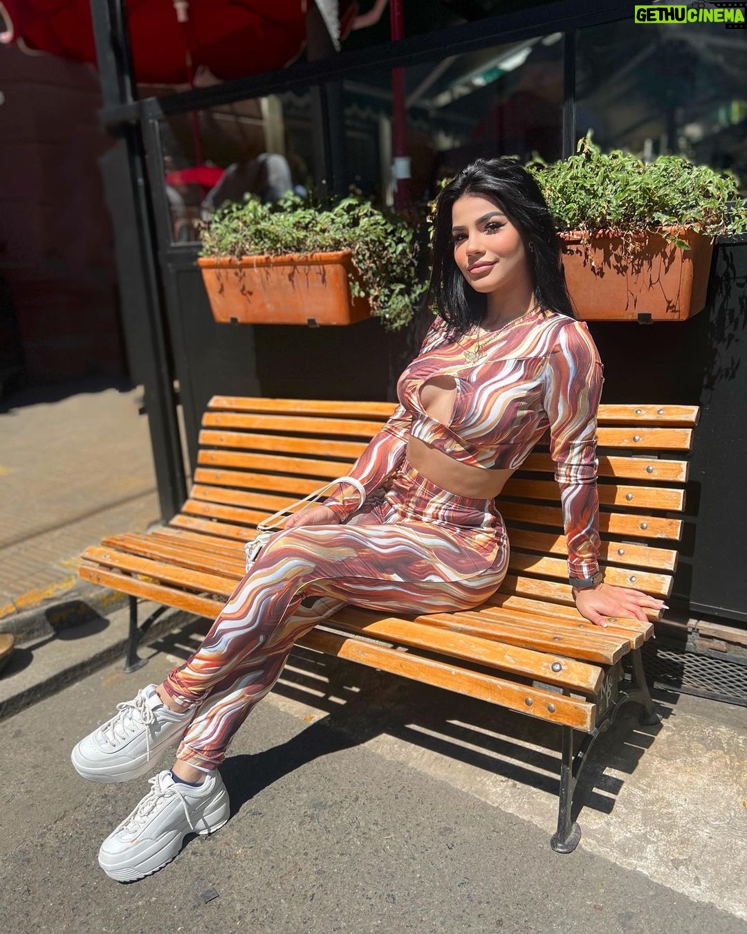 Mariana Ávila Instagram - Me suena a tango 💃 Buenos Aires, Argentina