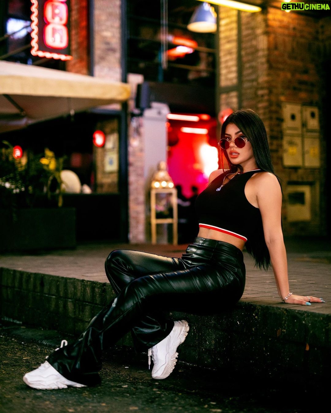 Mariana Ávila Instagram - Motomami motomami Medellín, Colombia