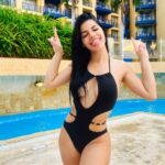 Mariana Ávila Instagram - Mis típicas poses fav jeje ⛅️🏝 Santa Marta, Colombia
