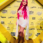 Mariana Ávila Instagram - Diciendo presente en los Eliot Awards! @eliotmedia 💕💕 Makeup y peinado: @vicoguadarrama Mexico City, Mexico