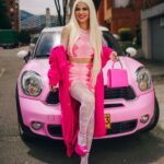 Mariana Ávila Instagram - Si es de discutir quién quiere ser Barbie en vida real, yo tengo un gran lugar. Esta foto me la había tomado hace tiempooo @leovalderrama_ y se nos había olvidado subirla! Jaja