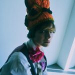 Mariana Di Girolamo Instagram - Tú te lo buscaste. Editorial para @monaco_handmade x @veritomonaco 🧶 Con @nsh0ck Foto @ffinat Makeup @veritomonaco @estudiogasicmonaco Pelo @jonaroja_s Styling @santo_herrera_ Diseño gráfico @franpolancov Vestuario @ceremonia_ @huaman.autor @burn.thecloset @hardcora2023 @talisma_joyas @pvtaperra