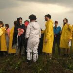 Mariana Di Girolamo Instagram - LOS IMPACTADOS buscando la tormenta. Ese rayo, esa descarga eléctrica. Buscando volver a sentir, revivir, “eso” que los marcó. Una película de @lucia.puenzo
