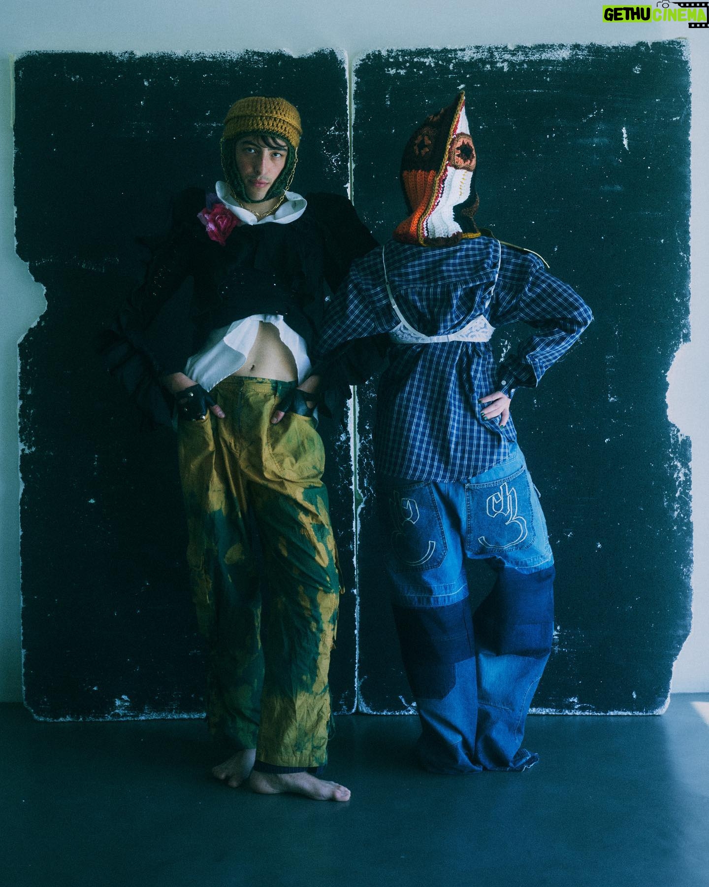 Mariana Di Girolamo Instagram - Tú te lo buscaste. Editorial para @monaco_handmade x @veritomonaco 🧶 Con @nsh0ck Foto @ffinat Makeup @veritomonaco @estudiogasicmonaco Pelo @jonaroja_s Styling @santo_herrera_ Diseño gráfico @franpolancov Vestuario @ceremonia_ @huaman.autor @burn.thecloset @hardcora2023 @talisma_joyas @pvtaperra