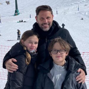 Mariana Fabbiani Instagram - ¡¡Feliz cumple Pipón!! Que se hagan realidad todos tus sueños, vos nos cumplís los nuestros siempre ❤️ Que seas completamente feliz, hoy y siempre!! Te amamos!!!!! 🥳❤️👨‍👩‍👧‍👦