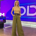 Mariana Fabbiani Instagram - Mi look de ayer por @piccola_basics y mi team de siempre 🙌🏻🤍 @conradoereyra @natipelizzari_estudio @mechugaray @paodblanco