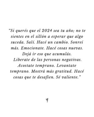 Mariana Fabbiani Instagram - Hooooola! En este último día del año quiero decirles GRACIAS a todos los que me acompañaron en este 2023. Un año muy especial, que despido agradecida y, espero, más sabia 😃. El fin de ciclo nos invita a hacer balances, ¿no? El mío da positivo porque lo termino llena de lindo amor ❤️ Así que gracias por eso a vos también, por estar siempre del otro lado en todo lo que emprendo, y por la buenas energías que dejás por acá 🫶🏻. ¡Te deseo que empieces con nuevos sueños este 2024!❤️✨