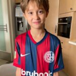 Mariana Fabbiani Instagram - ¡¡Feliz cumple Maxi!! 🥳Y ya son 9!!! La suerte que tengo de ser tu mamá 🥰 . Mi hombrecito lleno de amor para dar. Tan inteligente y lleno de alegría, siempre iluminando todo ✨ Deseo que seas siempre libre y feliz!! Y que todos tus sueños se hagan realidad. Te amo infinito ❤️❤️❤️❤️❤️