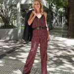 Mariana Fabbiani Instagram - ¿Quien más se anima al animal print esta temporada? Me encantó en este color de @kosiuko ❤️‍🔥 Accesorios @bah_joyasconhistoria . . Mi team 🤍 @conradoereyra @natipelizzari_estudio @paodblanco @vic_v88