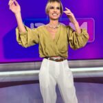 Mariana Fabbiani Instagram - Mi look de ayer 🤍 Total look por @cibeles . . Mi team de siempre 🙌🏻 @conradoereyra @natipelizzari_estudio @justmechu @paodblanco