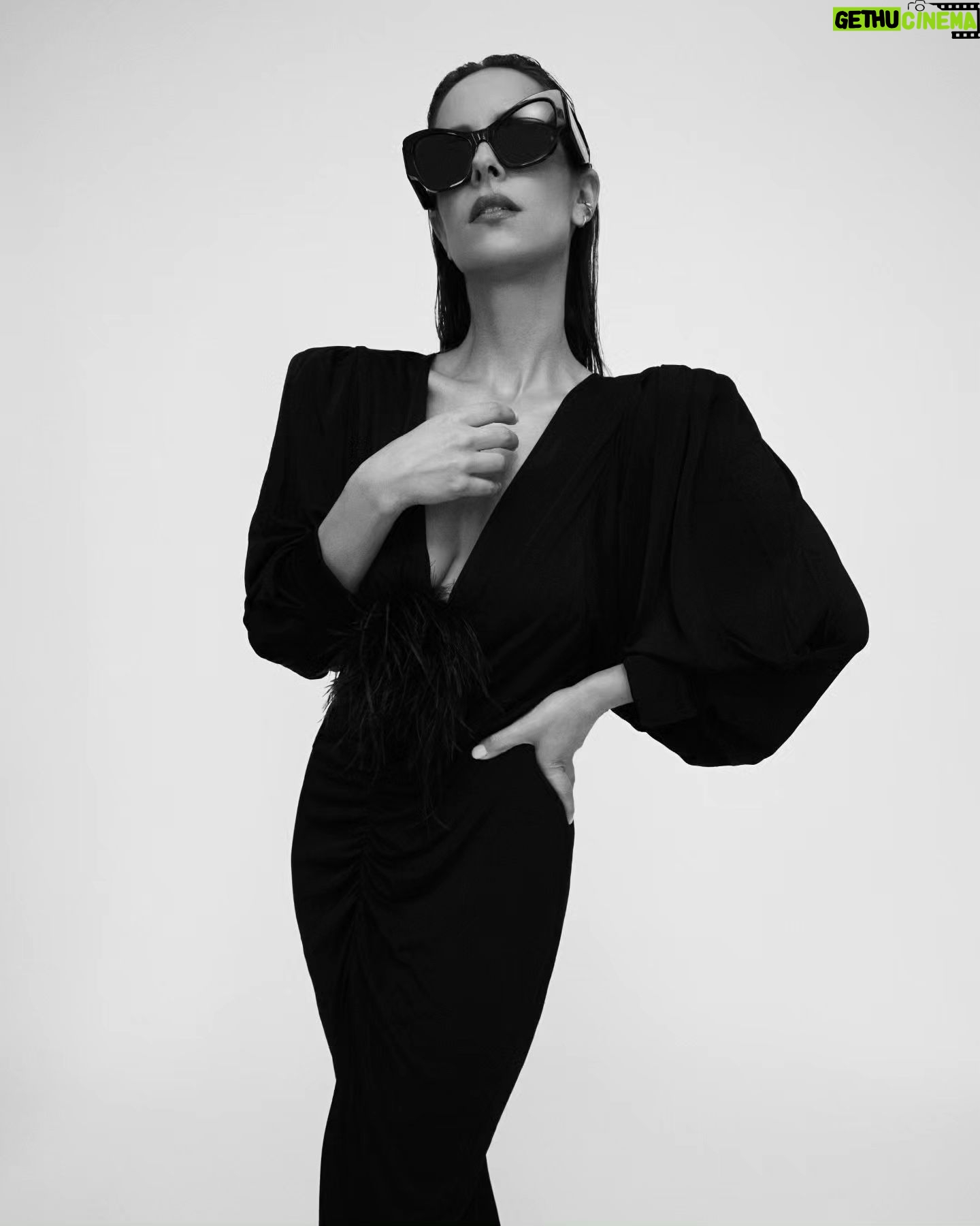 Mariana Monteiro - 3 Likes - Fearless ✔️
Dream Team
📷 @studiocarlosteixeira
Photography assistant @mulhmann
Styling @mafaldamotalves
@glam @elodiefiuza
#keepgoing