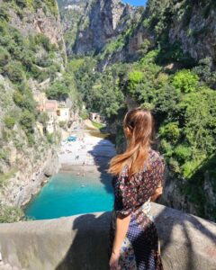 Mariana Monteiro Instagram - Paradiso 🇮🇹✔️ Para voltar e voltar 👣 #italia #amalficoast