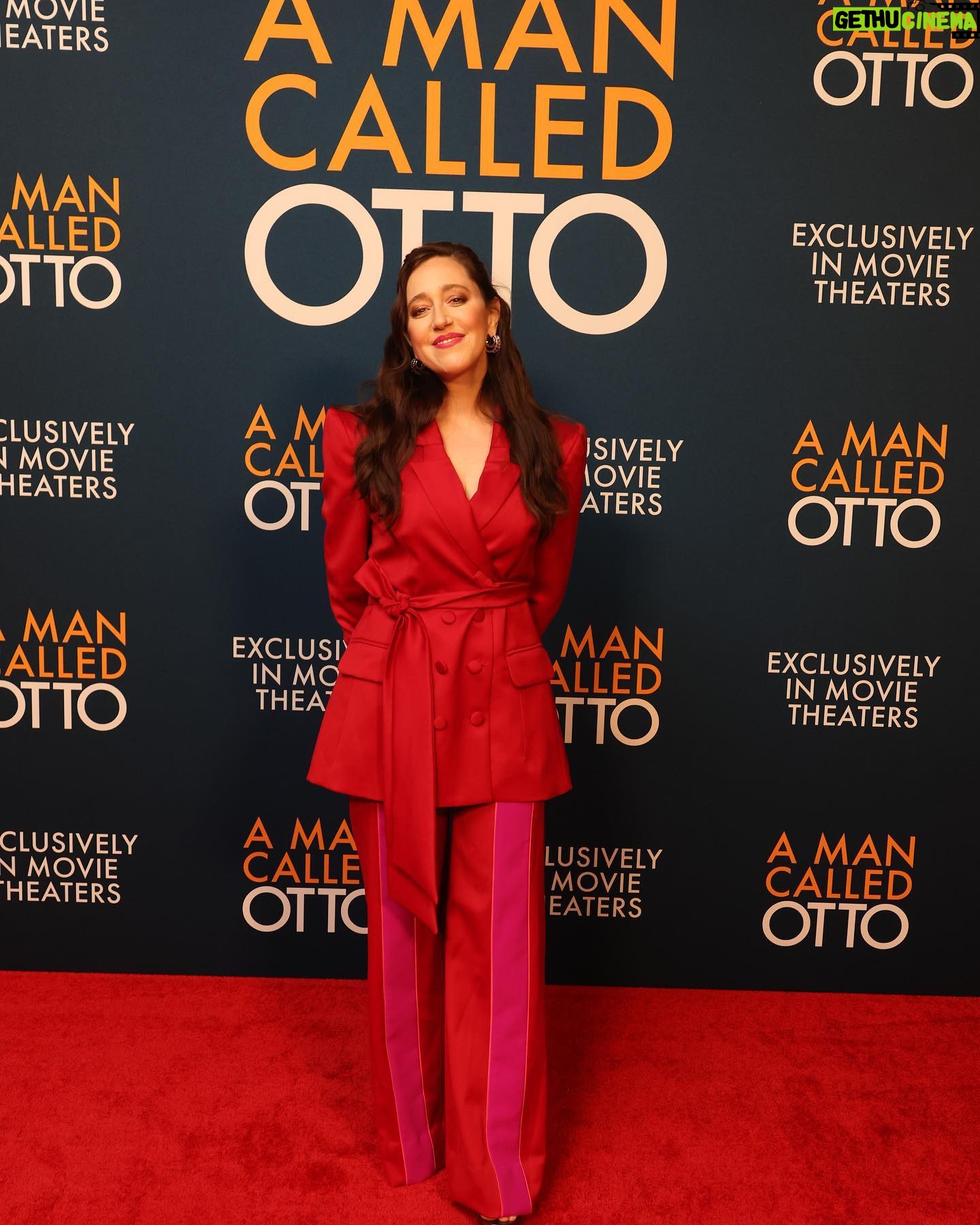 Mariana Treviño - 10.9K Likes - ✌️❤️
Con mi Manu Rulfo :) bien contentillos
En @academymuseum en la presentación de @amancalledotto ✨
@raquelorozcog ✨
@granvia.mx
Styling @josepe_luis✨
Makeup @adambreuchaud ✨
Hair @nikkiprovidence